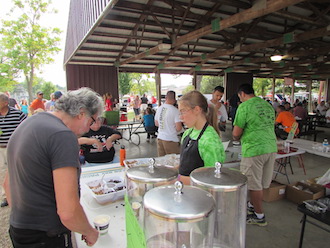 Yummy Tractor Show Food